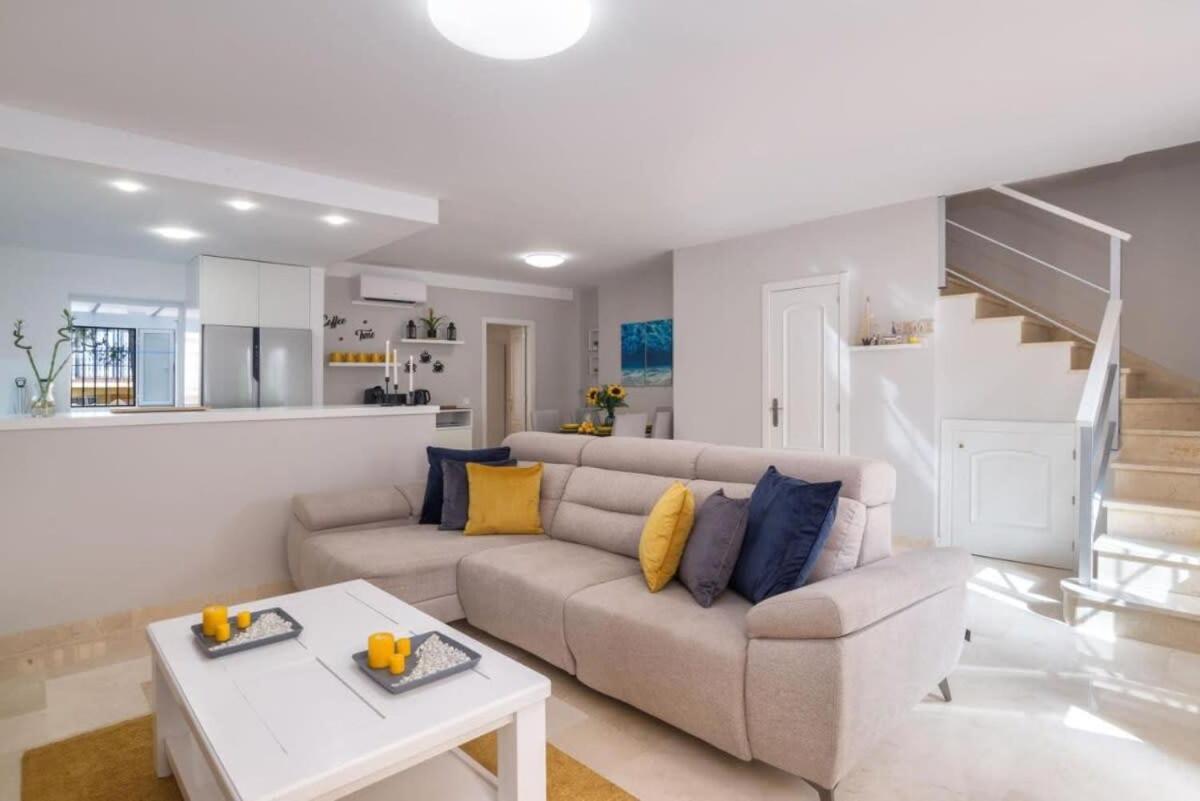 Luxury Delmare Pool Family Only